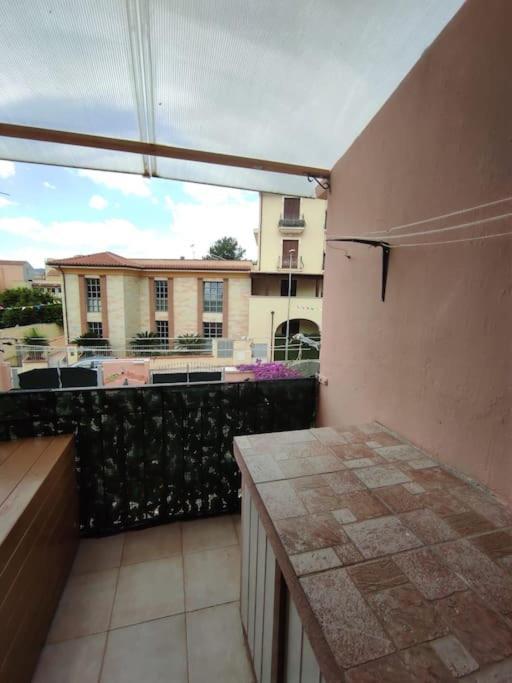 Casa Andreea Vicino Al Centro Di Olbia Iun R5904アパートメント エクステリア 写真