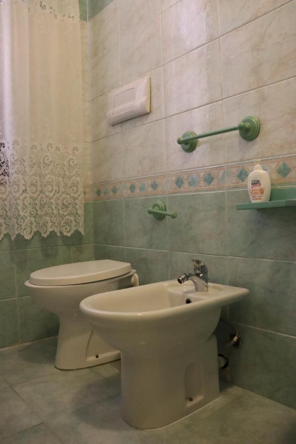 Casa Andreea Vicino Al Centro Di Olbia Iun R5904アパートメント エクステリア 写真