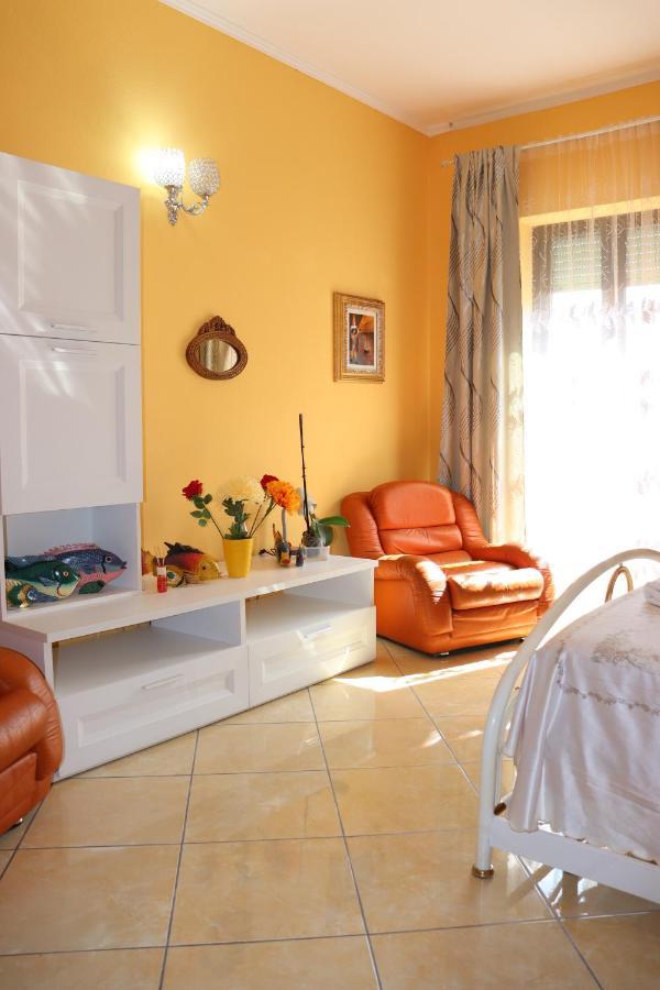 Casa Andreea Vicino Al Centro Di Olbia Iun R5904アパートメント エクステリア 写真