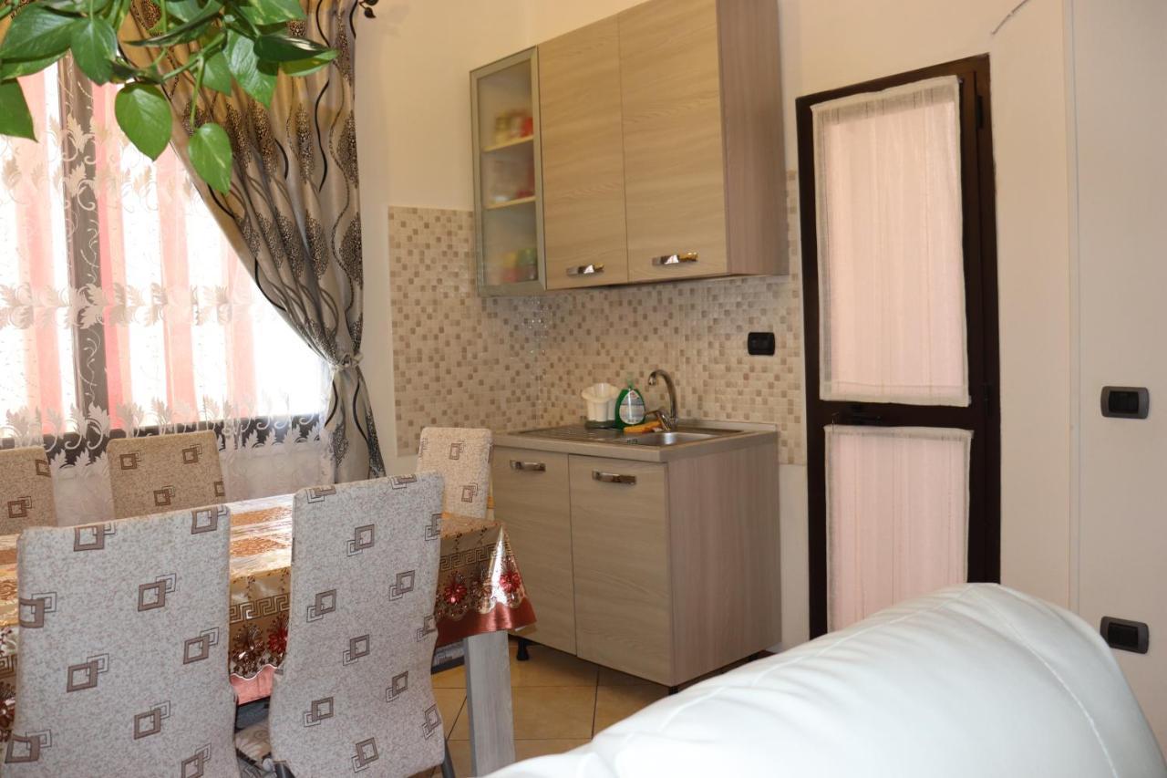 Casa Andreea Vicino Al Centro Di Olbia Iun R5904アパートメント エクステリア 写真