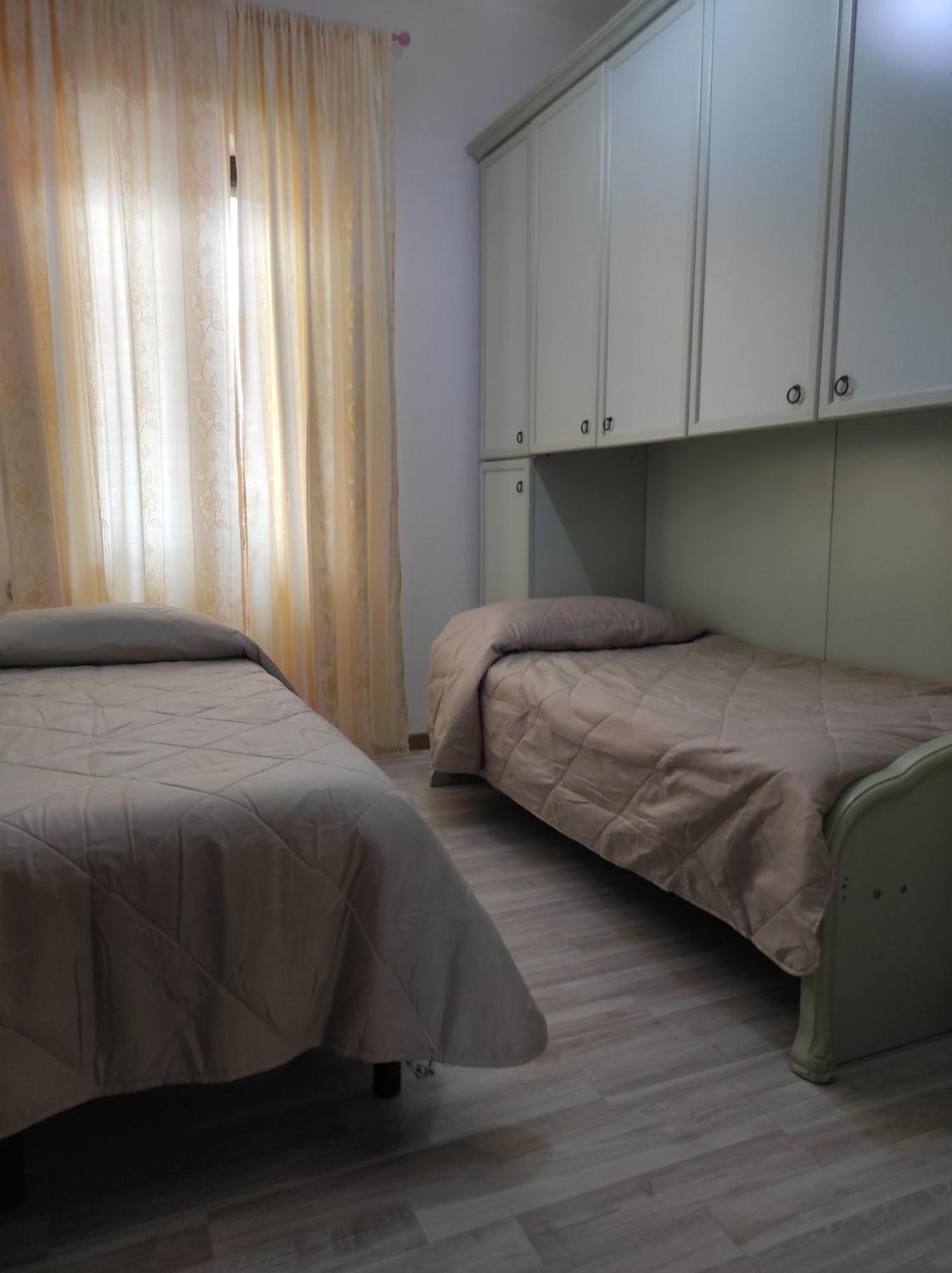 Casa Andreea Vicino Al Centro Di Olbia Iun R5904アパートメント エクステリア 写真